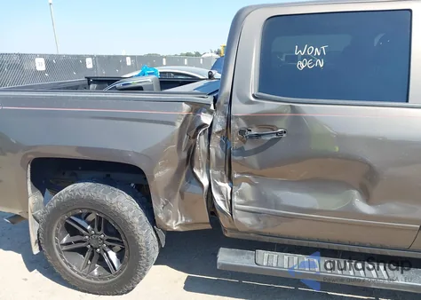 2015 Chevrolet Silverado 1500 1Lt z USA, uszkodzony, nr VIN 3GCUKREC9FG257374